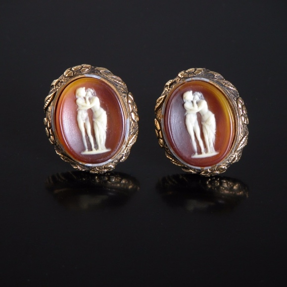 Vintage Cameo Incolay Nude Lovers Cufflinks - Picture 2 of 3